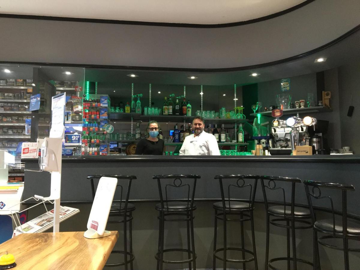 A L'Oree Du Bois Chez Doudou&Lolo เบลเลอริฟ-ซูร์-อัลลิเยร์ ภายนอก รูปภาพ