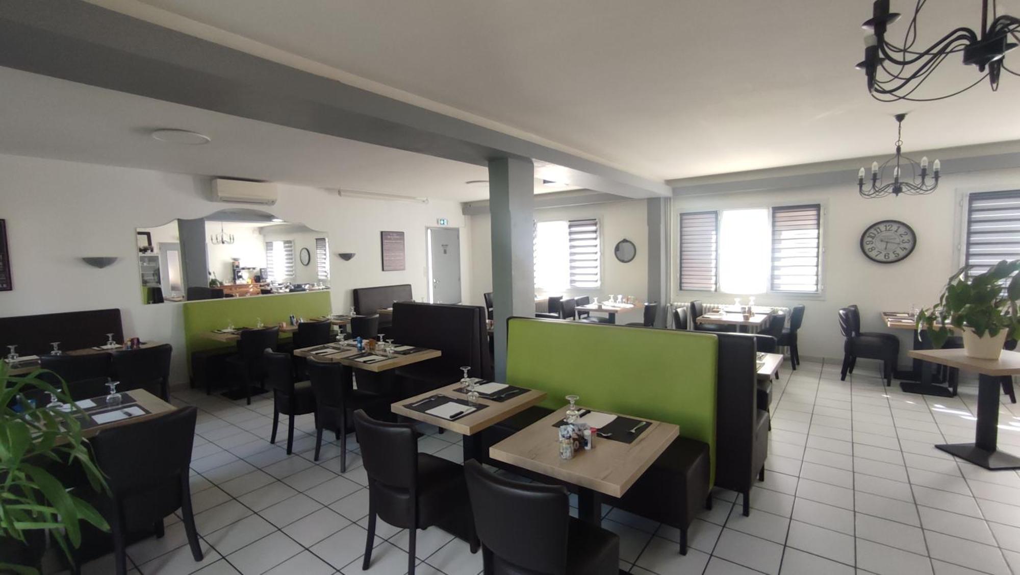 A L'Oree Du Bois Chez Doudou&Lolo เบลเลอริฟ-ซูร์-อัลลิเยร์ ภายนอก รูปภาพ